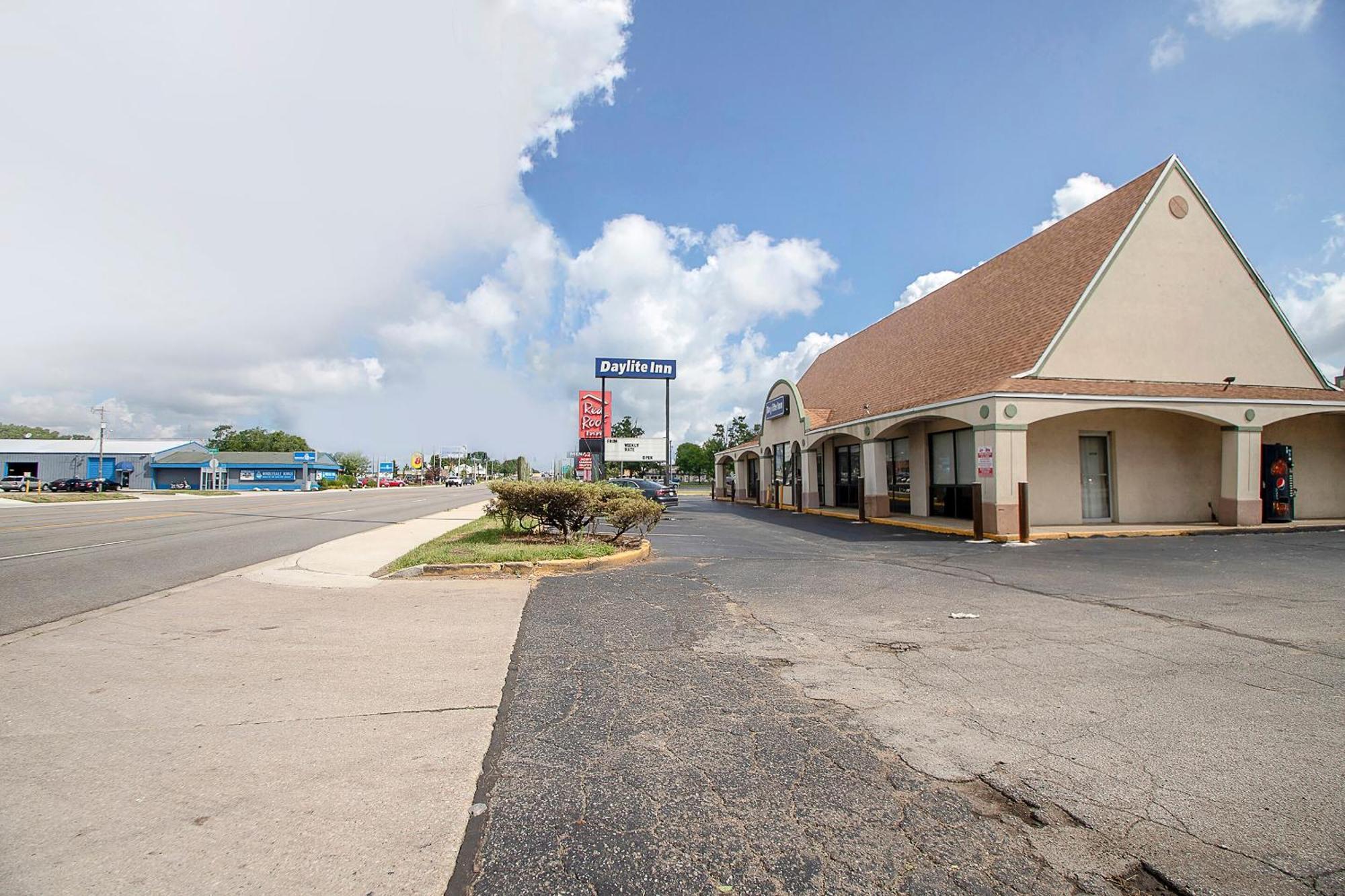 Hotel O Daylight Inn Elkhart I-90, In Ngoại thất bức ảnh