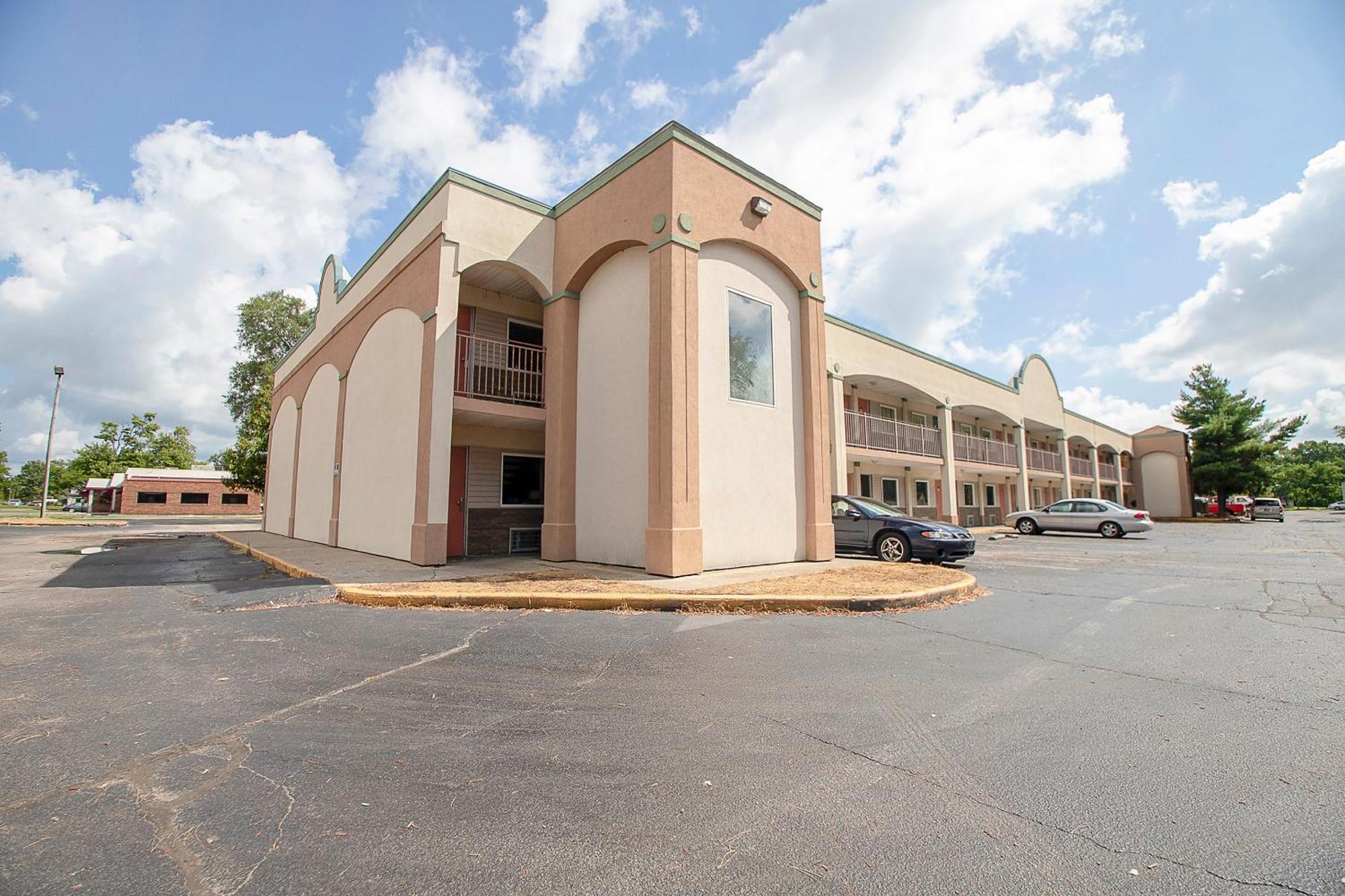 Hotel O Daylight Inn Elkhart I-90, In Ngoại thất bức ảnh